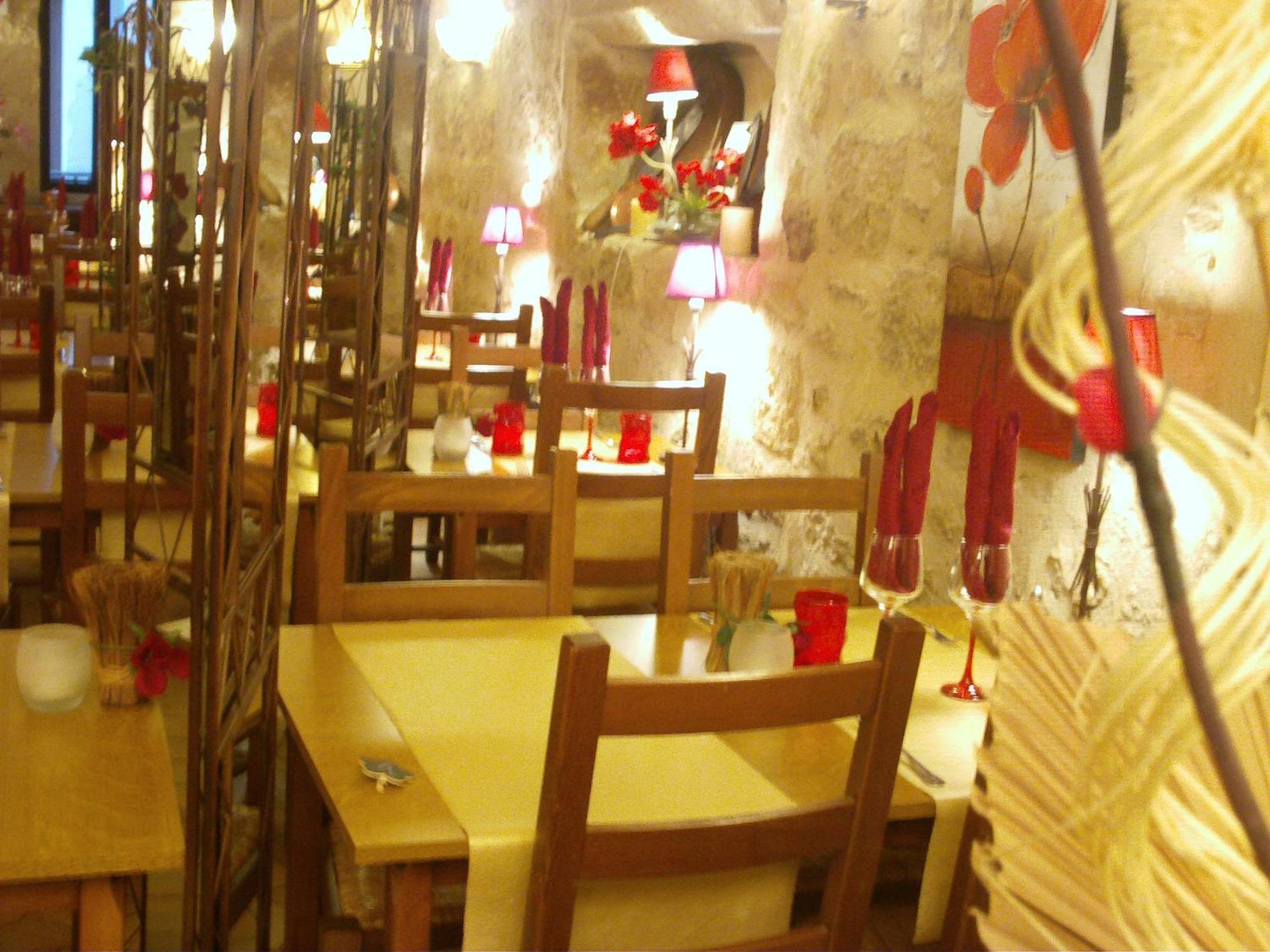 Appart'Hotel Les Tilleuls Saint-Macaire Екстериор снимка