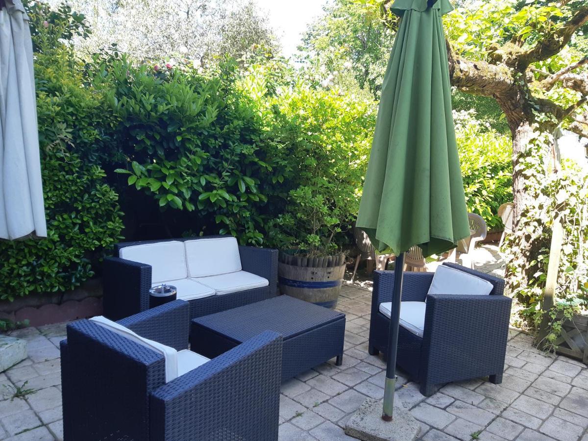 Appart'Hotel Les Tilleuls Saint-Macaire Екстериор снимка
